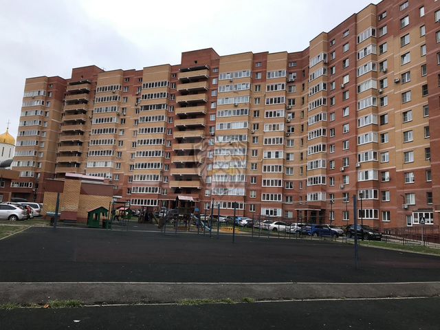 2-к. квартира, 67,1 м², 1/11 эт.