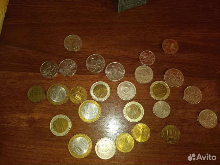 Юбилейные монеты