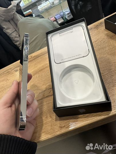iPhone 12 Pro, 128 ГБ