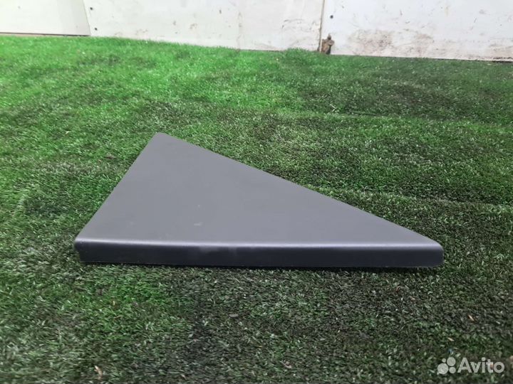 Накладка двери задняя левая SsangYong Actyon 2 New