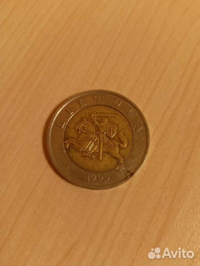 Монета 5 litai 1999 года