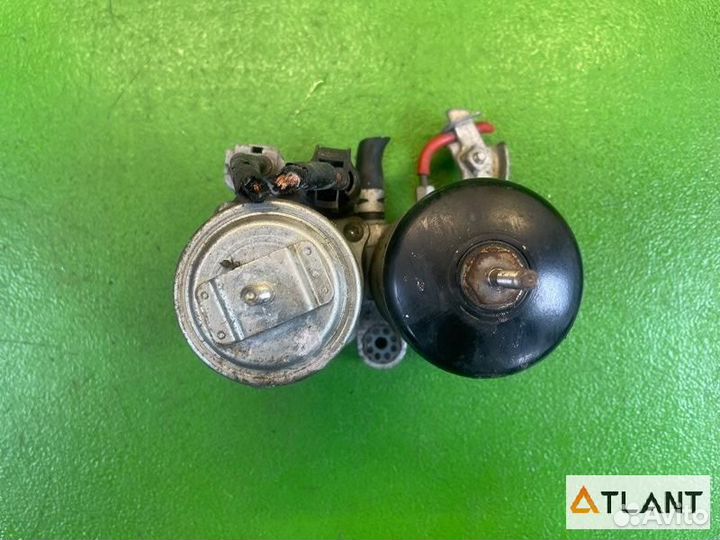 Блок abs toyota prius