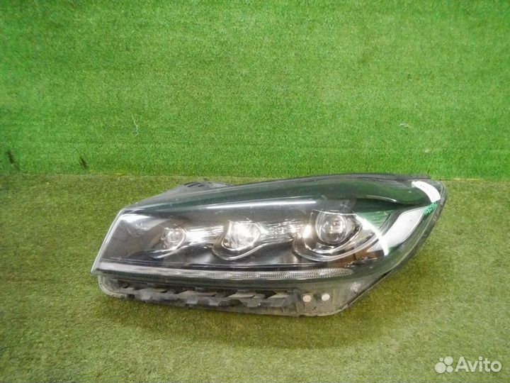 Фара левая Kia Sorento/Sorento Prime