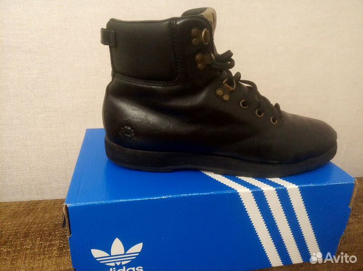 Кроссовки adidas 43,5-44