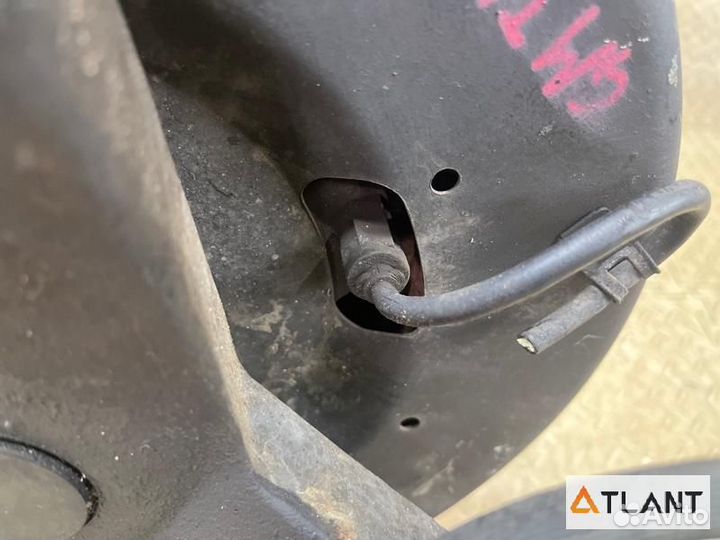 Ступица передняя правая chevrolet suburban