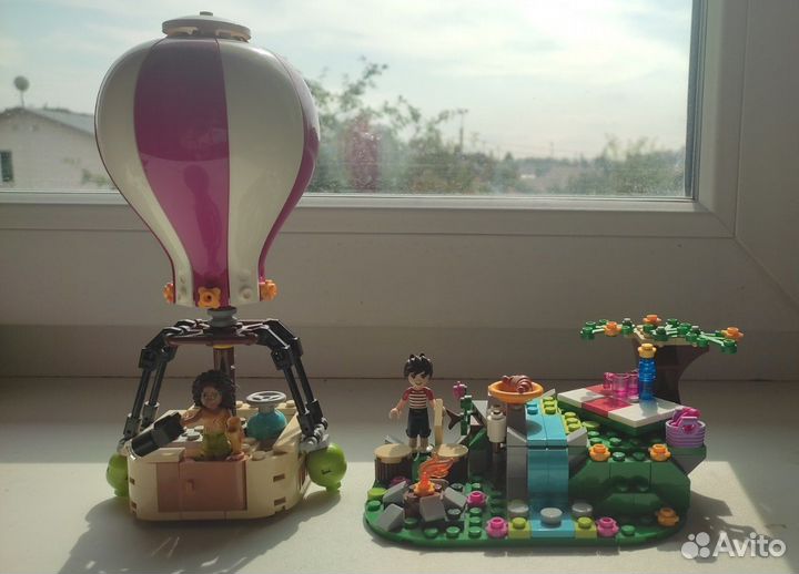 Конструктор lego Воздушный шар Хартлейк сити
