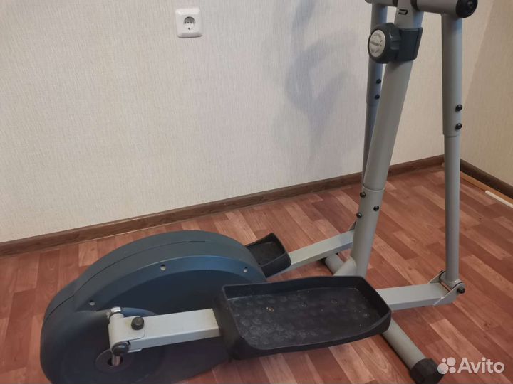 Эллиптический тренажер torneo