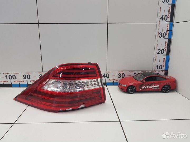 Фонарь задний левый (Mercedes-Benz GLE)