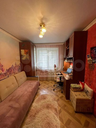 2-к. квартира, 54 м², 1/5 эт.