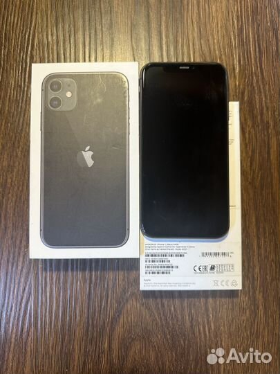 iPhone 11, 64 ГБ