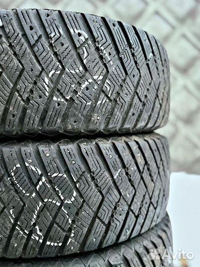 Goodyear UltraGrip Ice Arctic SUV 245/65 R17 111T