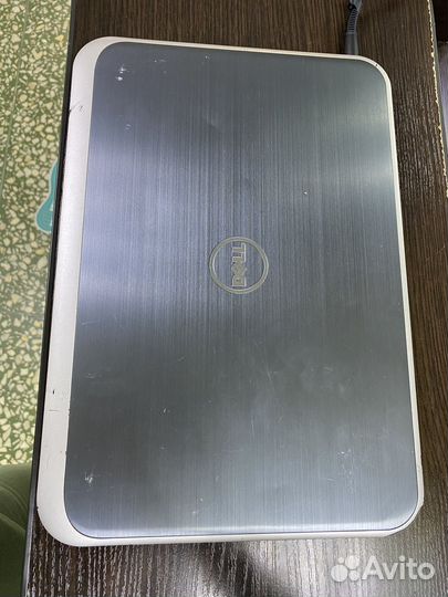 Ноутбук Dell inspiron