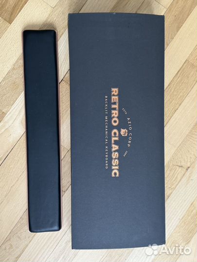 Клавиатура винтажная беспроводная Azio Luxury