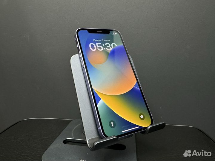 iPhone 12, 64 ГБ