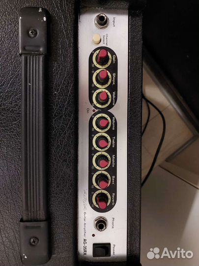 Комбоусилитель гитарный Aria 35 Ватт
