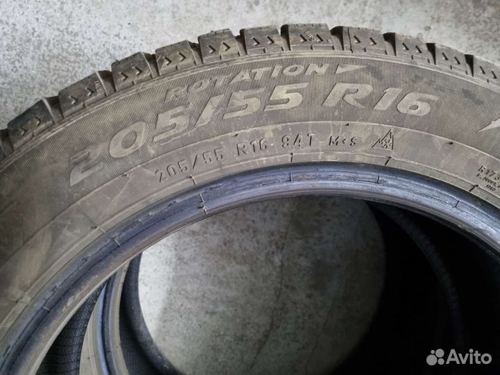 Pirelli Ice Zero 205/55 R16