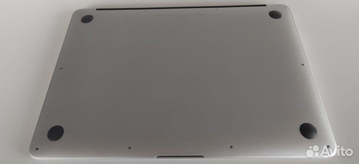 Apple Macbook Air 2017 i-5 5350U