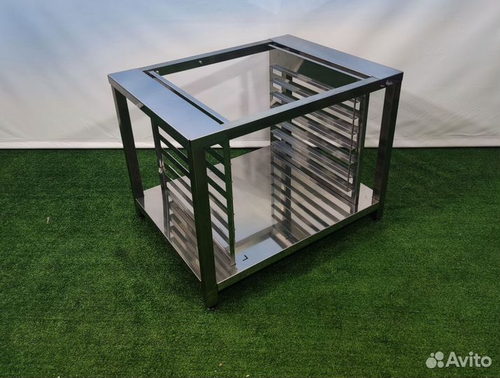 Подставка под пароконвектомат (900х900х700)