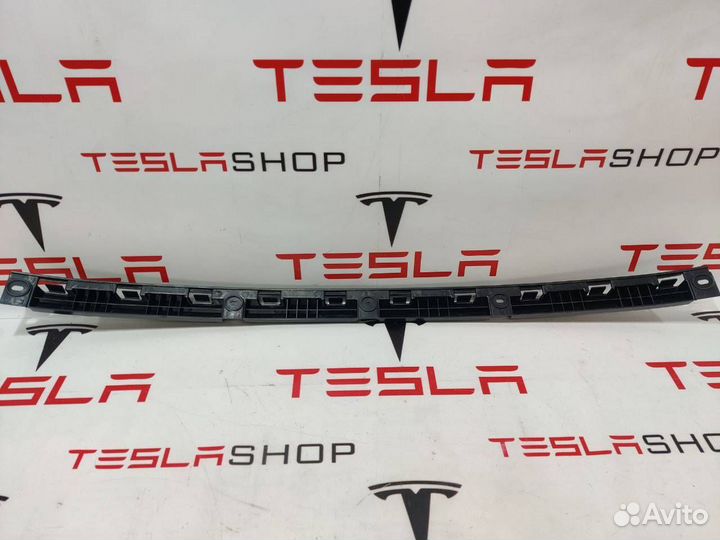 Кронштейн крепления бампера заднего Tesla Model X