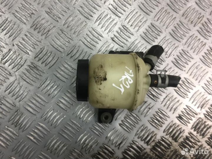 Бачок гидроусилителя Ниссан Мурано 491804M403