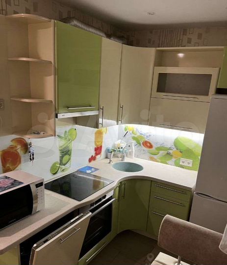 2-к. квартира, 45 м², 3/10 эт.