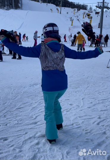 Женский сноубордический костюм Burton