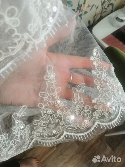 Свадебная фата новая,айвори, с паедками и гребнем