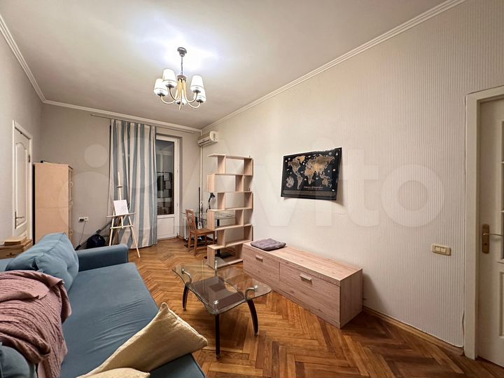 2-к. квартира, 47 м², 6/8 эт.