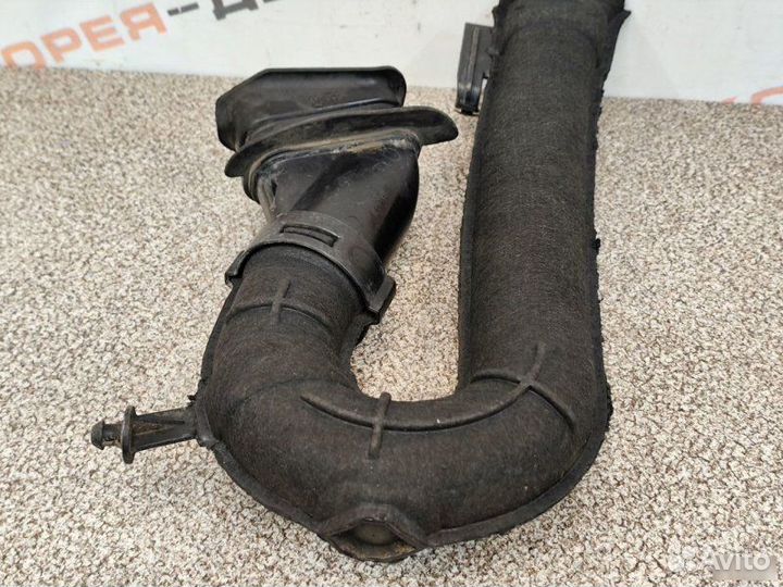 Воздухозаборник Chevrolet Aveo T300