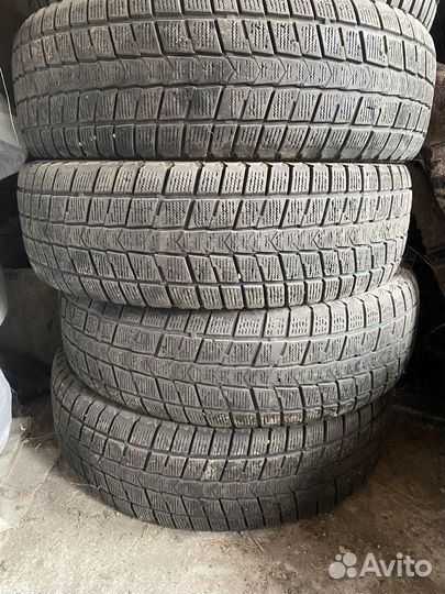 Triangle TA01 21.5/65 R16