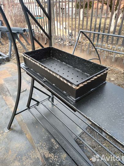 Мангалы с навесом 8мм с зольником, цена от