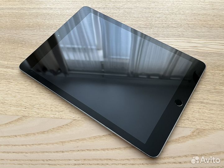 iPad Pro 9.7 32Gb WiFi Оригинальный