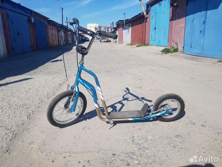 Продам самокат Еду Сити