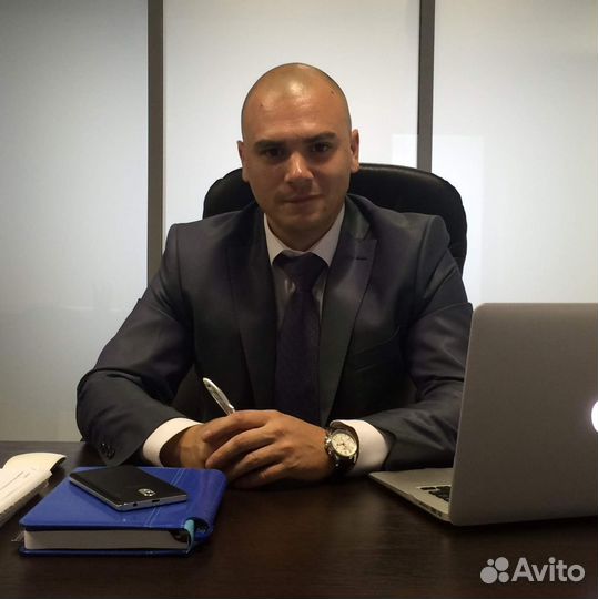 Старший / ведущий / главный юрист