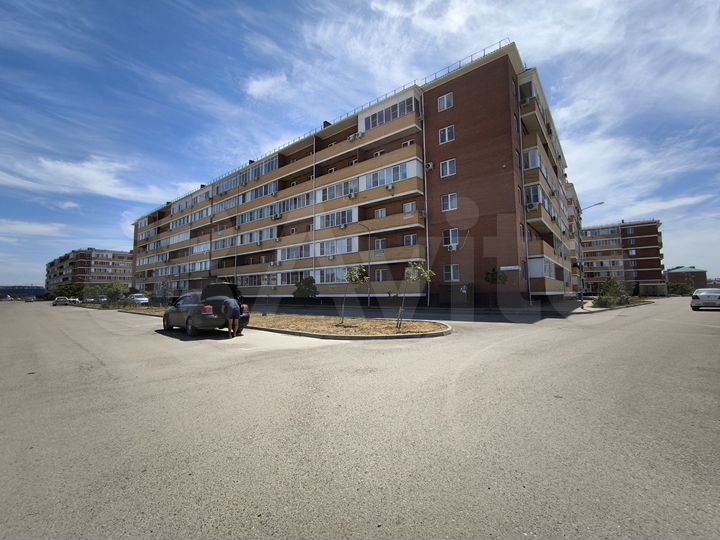 1-к. квартира, 50 м², 1/6 эт.