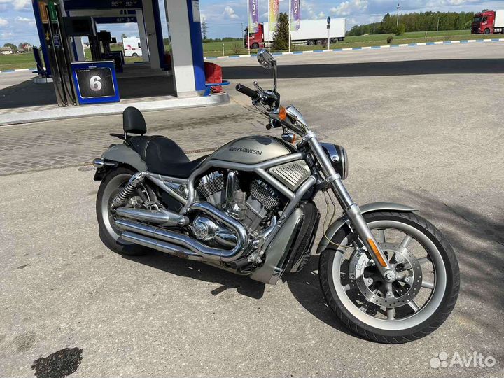 Harley-Davidson v-rod vrsca 2006