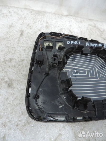 Зеркальный элемент левый Opel Antara 2006 - 2015
