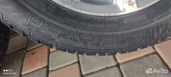 Gislaved NordFrost 100 215/60 R16 91T