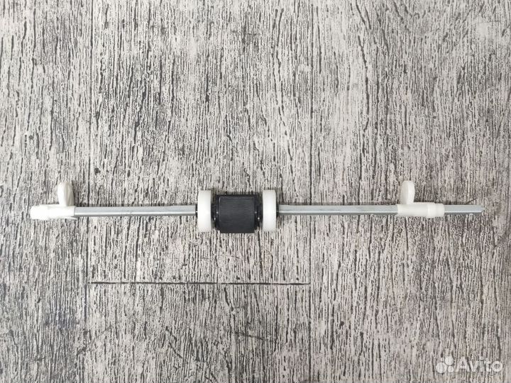 Вал узла захвата RC2-8529 HP M525