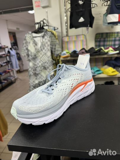 Hoka one one кроссовки 44