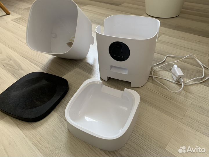 Кормушка с камерой Wi-Fi для кошек и собак