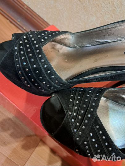 Босоножки женские 39 размер