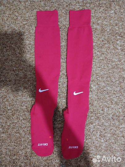Футбольные гетры Nike