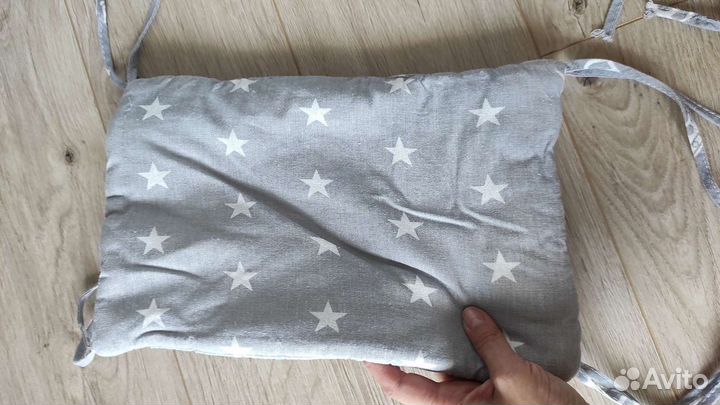 Бортики в детскую кроватку