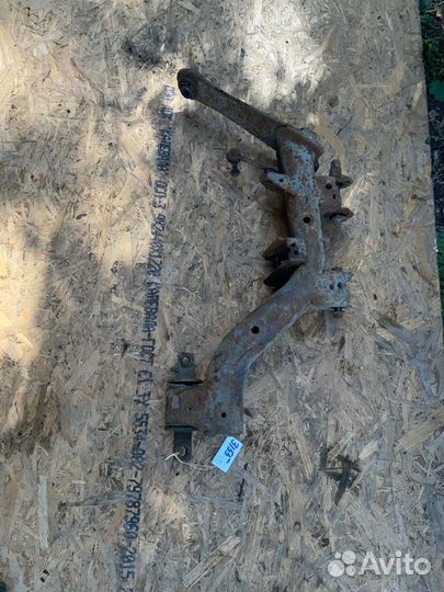 Рычаг подвески задний правый Honda Cr-V III 2.4