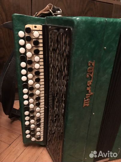 Баян Тула 202 с чемоданом для хранения