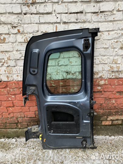 Дверь задняя правая распашная Citroen Berlingo B9