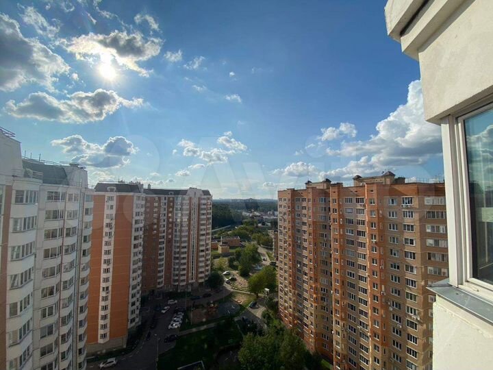 3-к. квартира, 76,4 м², 12/17 эт.