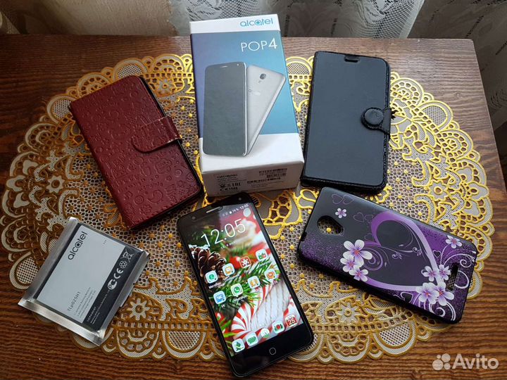 Смартфон Alcatel Pop4