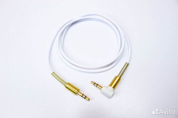 Кабель AUX